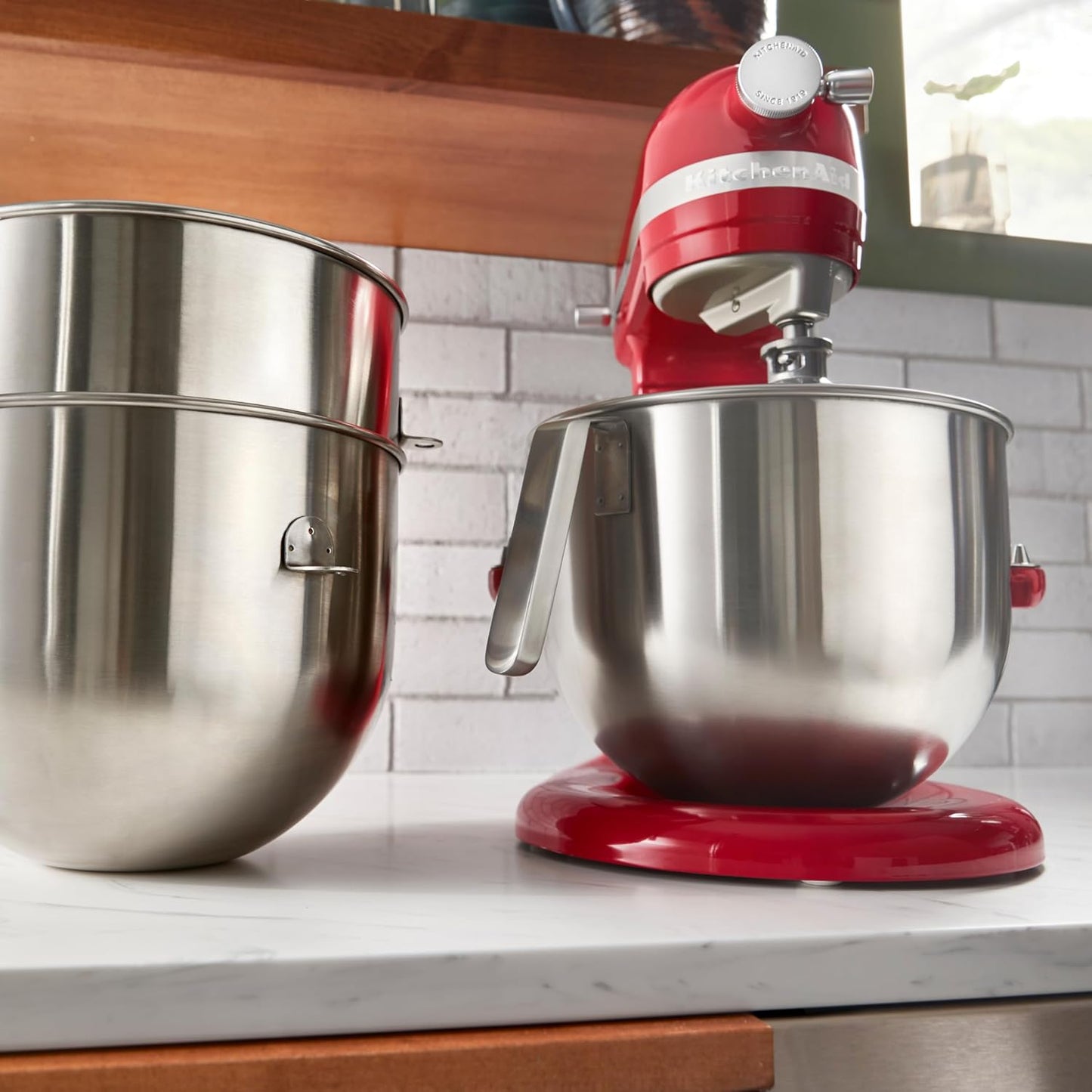 KitchenAid Robot Pâtissier Professionnel 6.6L Relevage Bol, Engrenages Tout Métal, 11 Vitesses, Démarrage Progressif, Protection Surchauffe, Rouge Empire